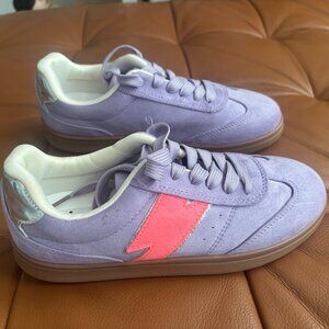 Girls Steve Madden sneaker